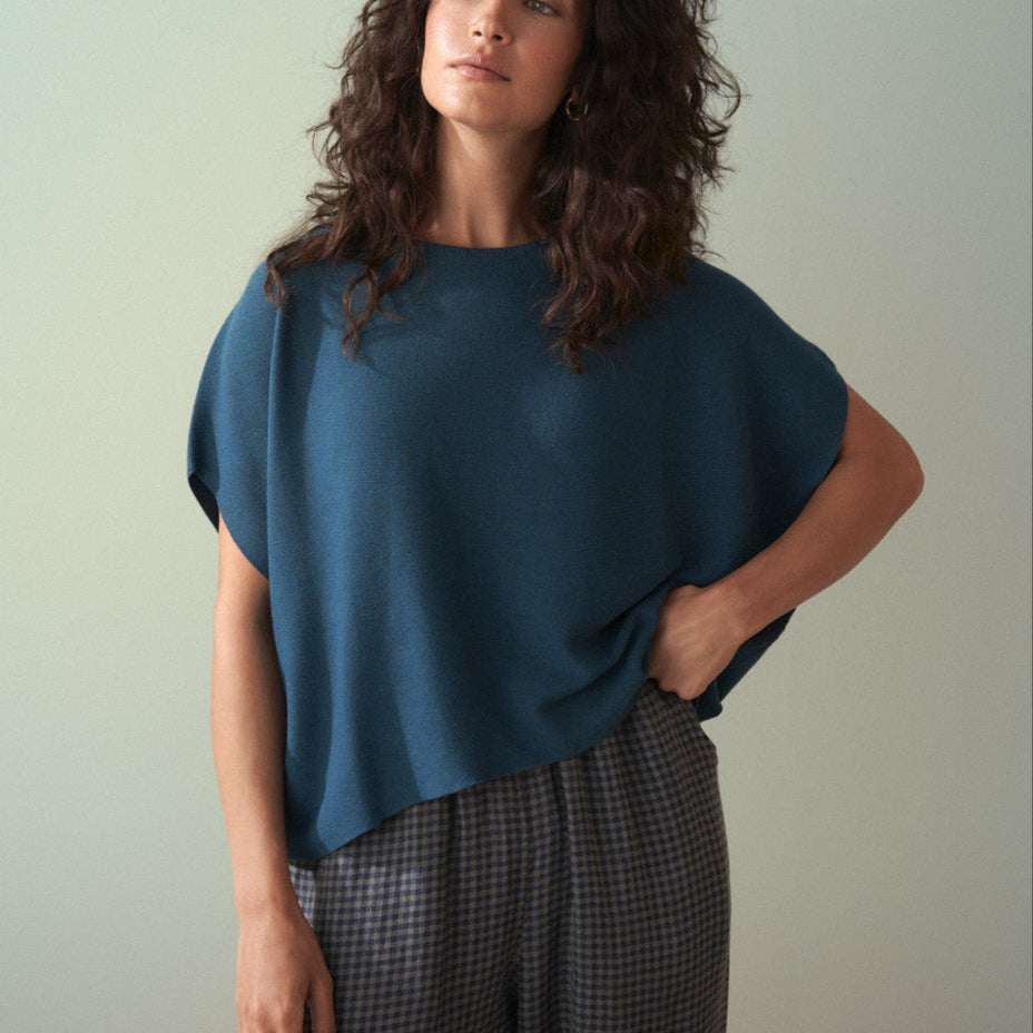 Sleeveless Sweater